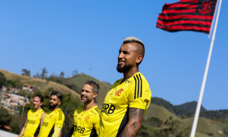 Flamengo divulga lista de relacionados para encarar o São Paulo