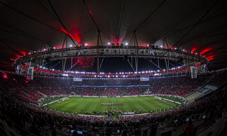 Torcida do Flamengo esgota ingressos de três setores do Maracanã para duelo contra o Vélez
