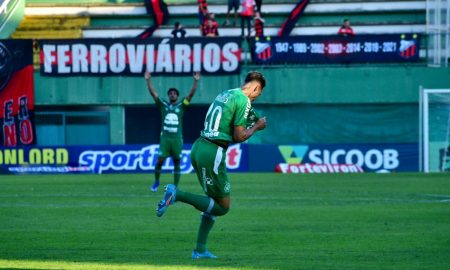 Goiás empresta zagueiro Yan Souto para o Vitória