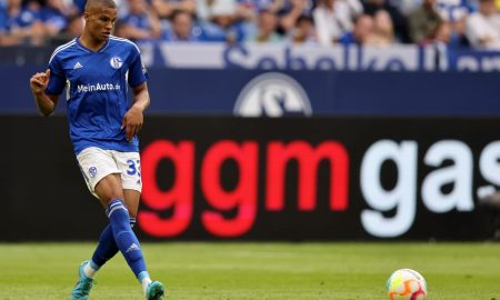 Milan acerta a contratação do zagueiro Malick Thiaw, do Schalke 04