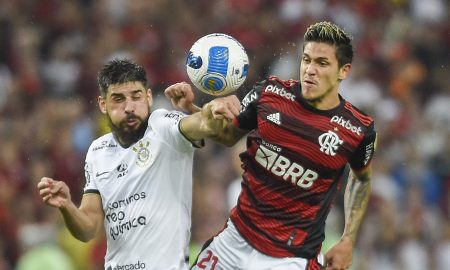 Rivais do Flamengo nas finais, Athletico e Corinthians já foram eliminados pelo time carioca em fases anteriores das copas