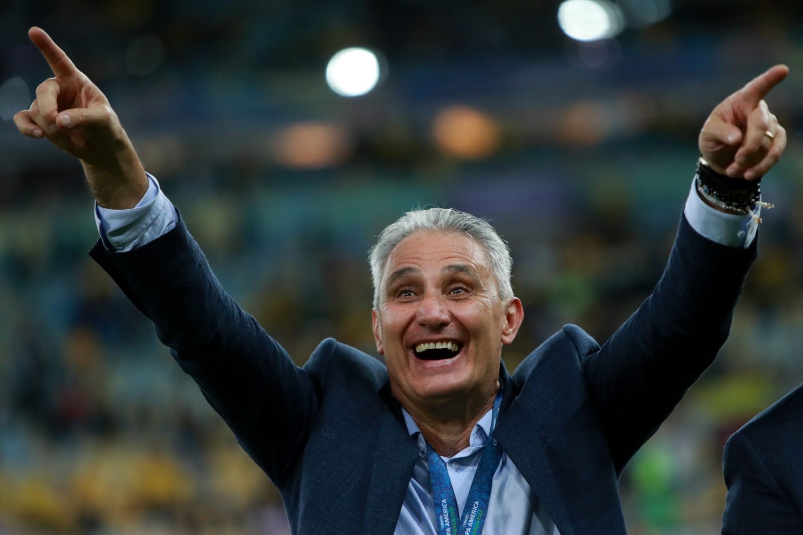 Tite na seleção brasileira: jogos, gols, título e mais números do técnico