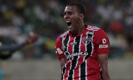 Gol do São Paulo foi anotado por Luizão no empate em 1 a 1 contra o Cuiabá em partida válida pelo Campeonato Brasileiro 2022- Arena Pantanal - Foto: Rubens Chiri / saopaulofc.net