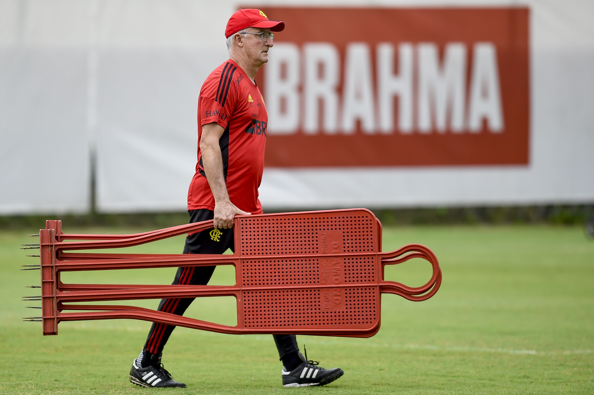 Dorival define substituto do suspenso João Gomes e Flamengo está escalado para a final da Copa do Brasil