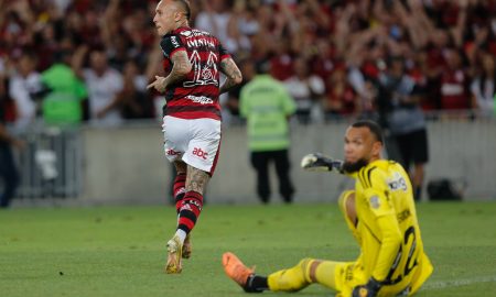 Flamengo vence o Atlético-MG e se consolida no G4 do Brasileirão