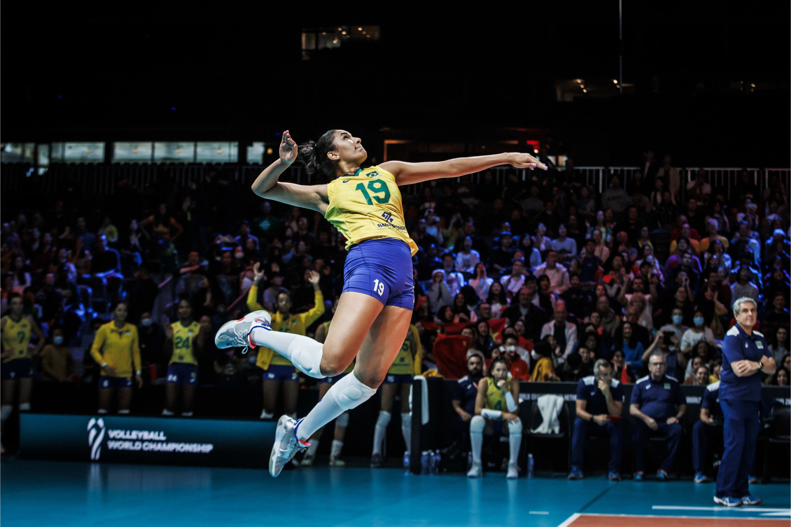 Tainara é destaque na vitória do Brasil sobre a China