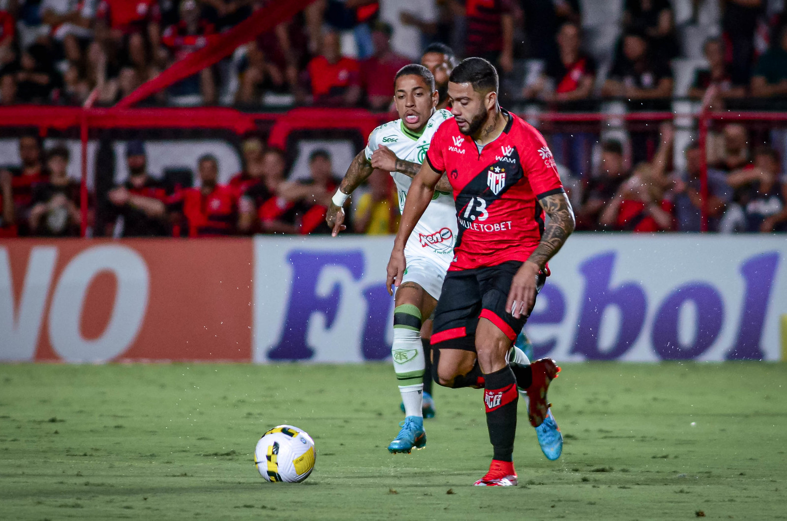 Atlético-GO e América-MG se despedem do Brasileirão em jogo decisivo