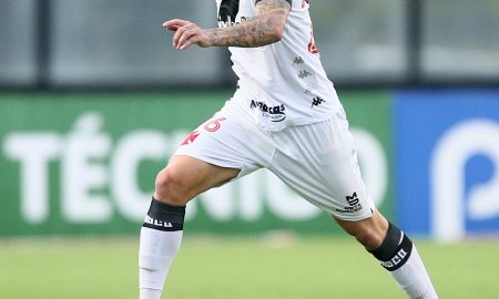 Vasco negocia estender empréstimo de Danilo Boza para temporada 2023