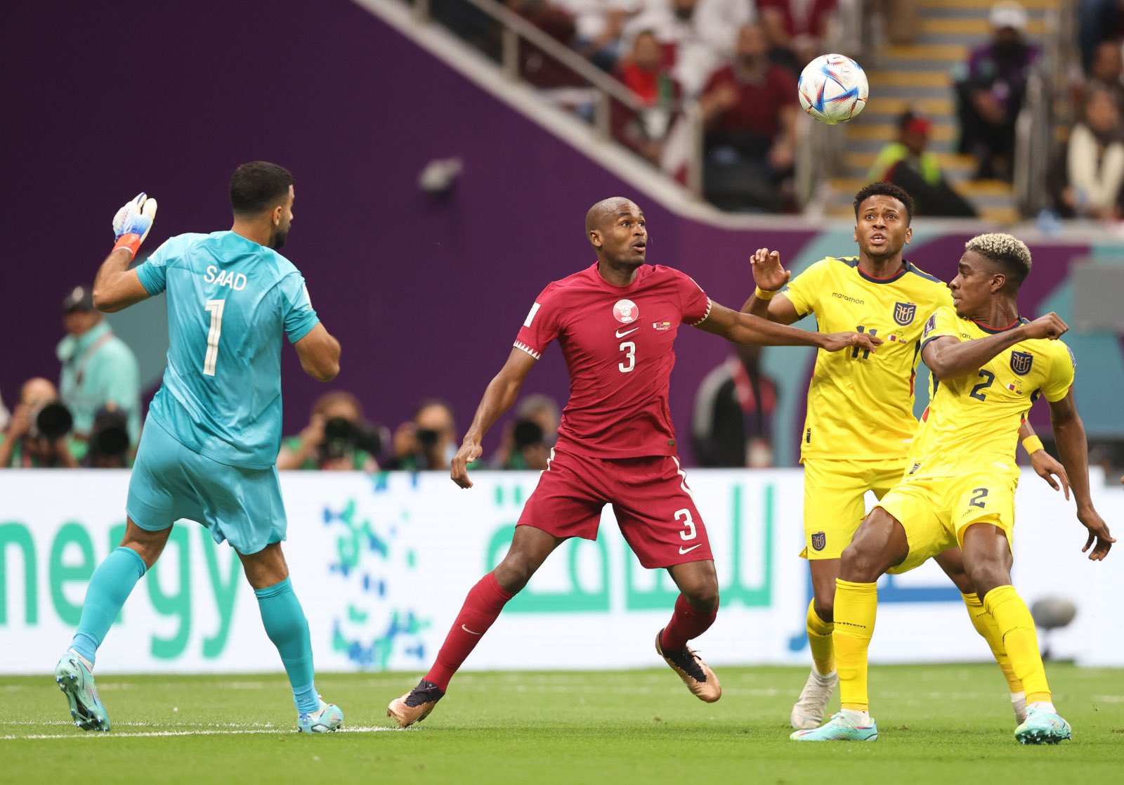 Atuações ENM: Al Sheeb e Moez não vão bem na derrota do Qatar na estreia do Mundial; veja notas