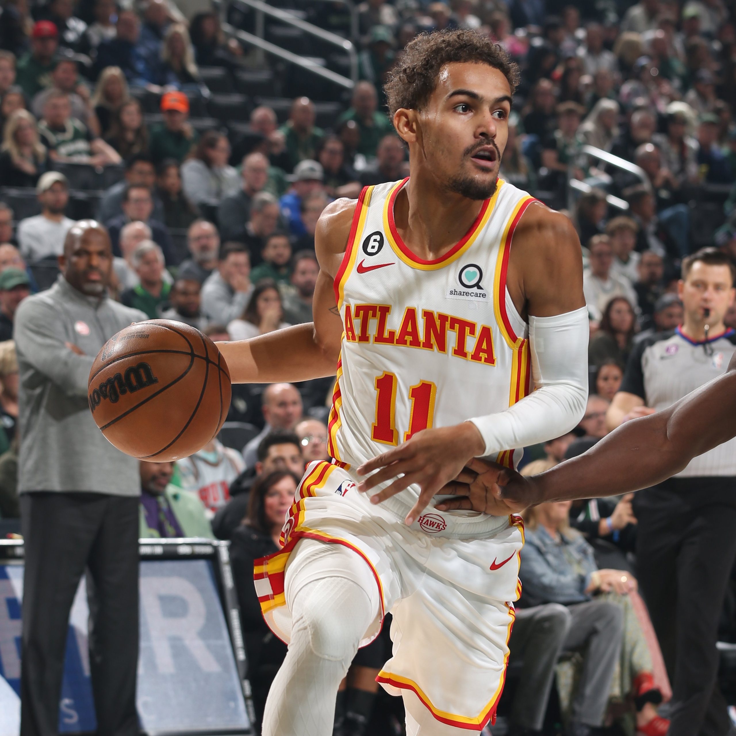 Atlanta Hawks vence com buzzer beater em grande jogo de Trae Young