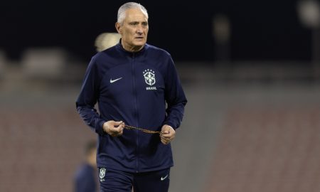 Seleção Brasileira realiza último treino antes da estreia na Copa; veja provável time