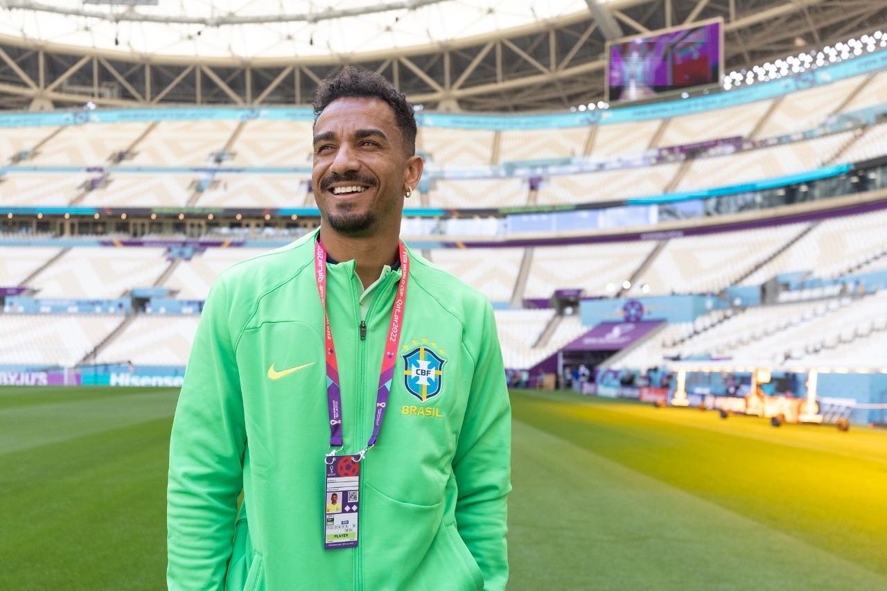 Lesionados, Danilo vai ao estádio 974 acompanhar Brasil e Suíça; Neymar fica no hotel