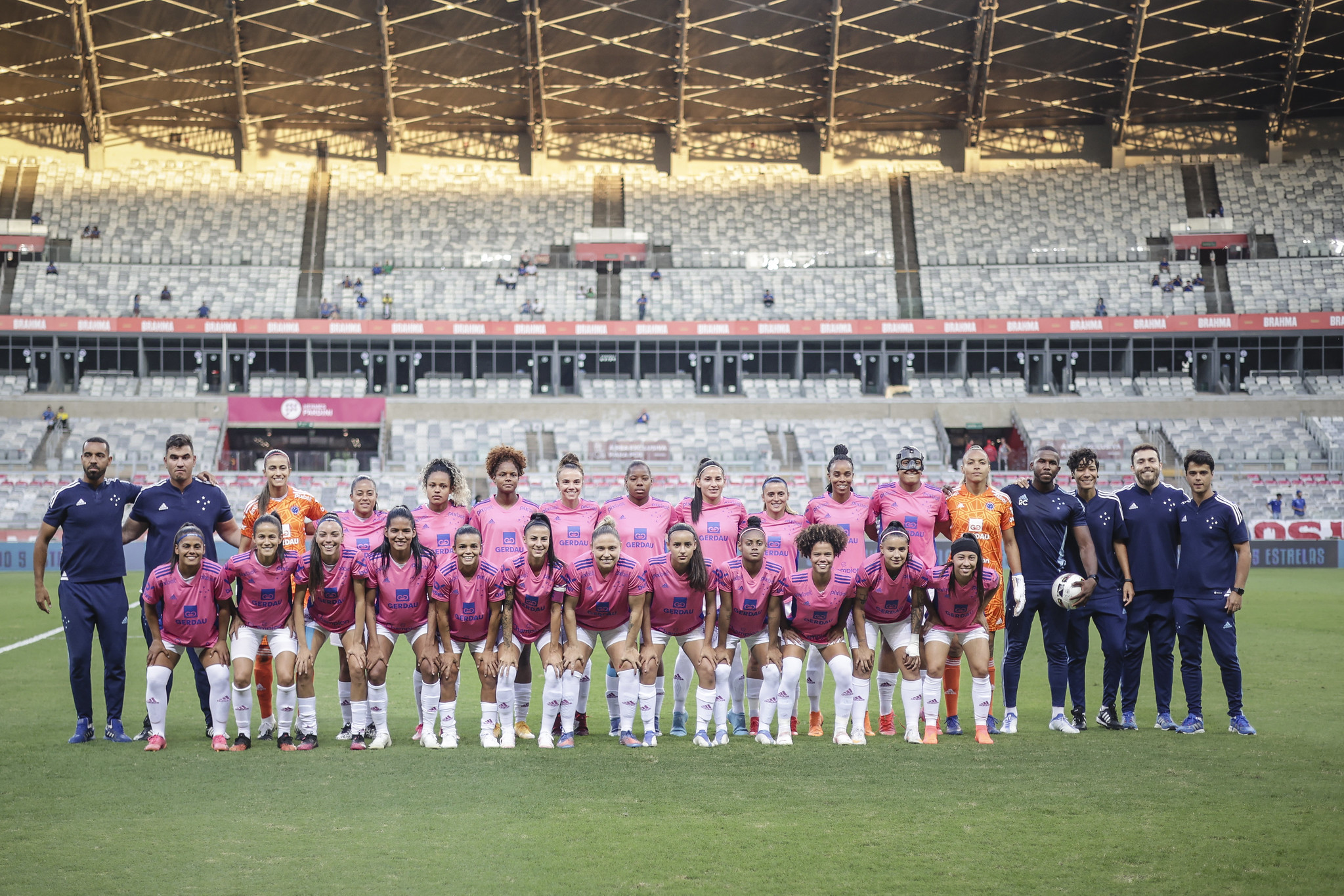 Cruzeiro Feminino não apresentou grandes desempenhos em 2022