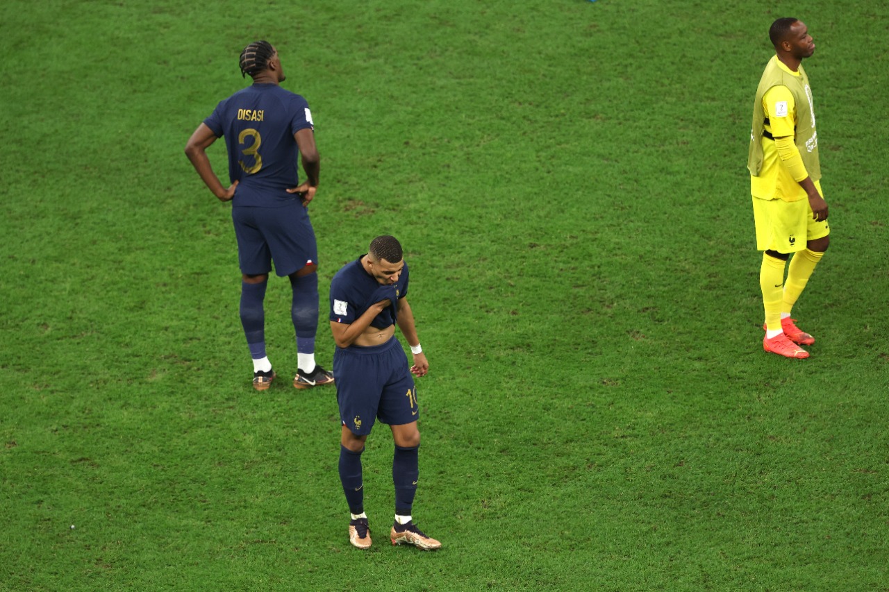 Mbappé se destaca, mas a França fica com o vice-campeonato mundial