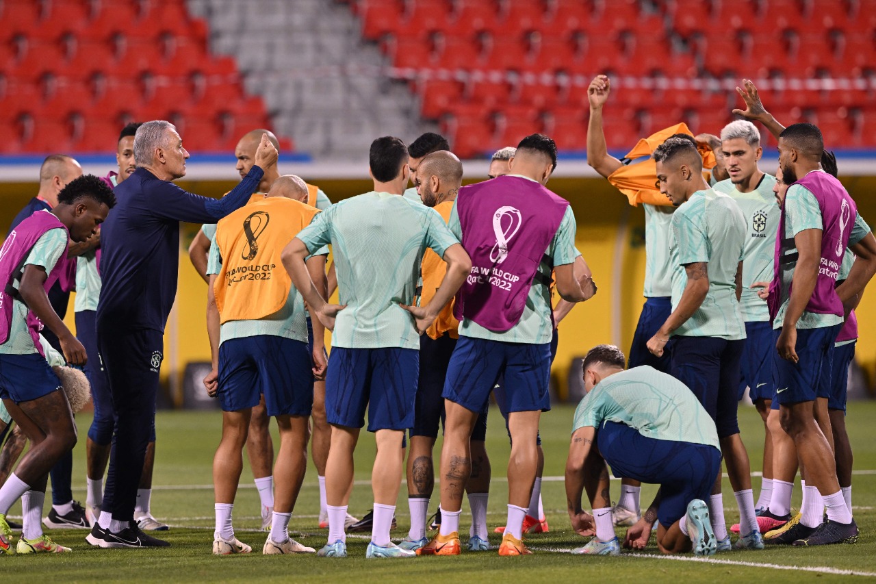 Tite repete escalação do Brasil para pegar a Croácia; confira