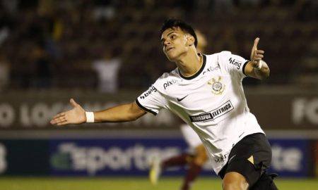 Corinthians volta a golear o São Bernardo e avança para a final da Copa  Paulista