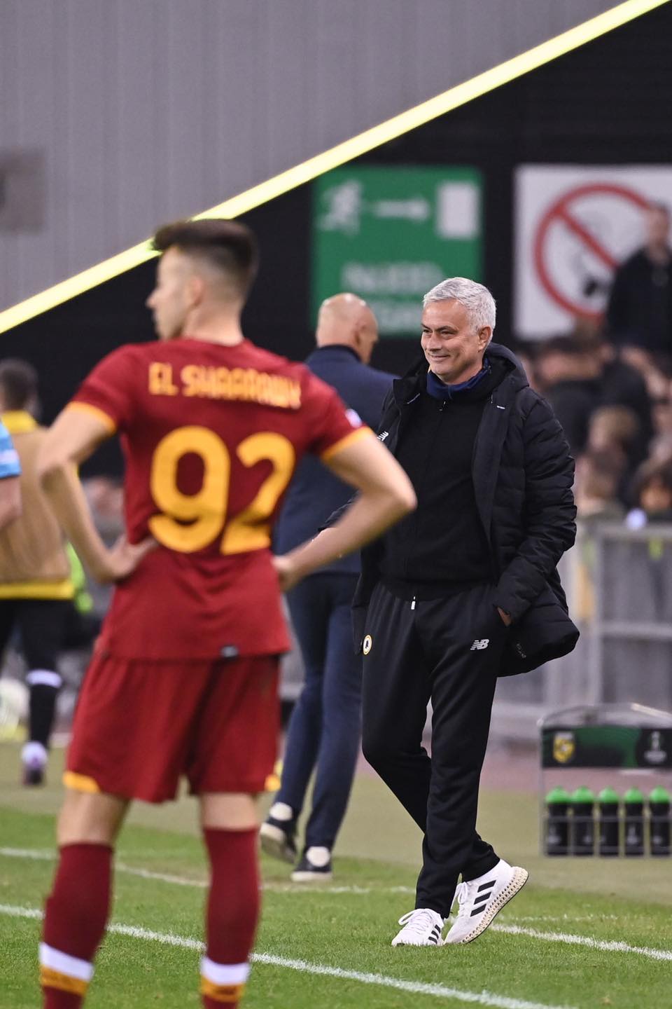 Mourinho analisa derrota da Roma para o Napoli