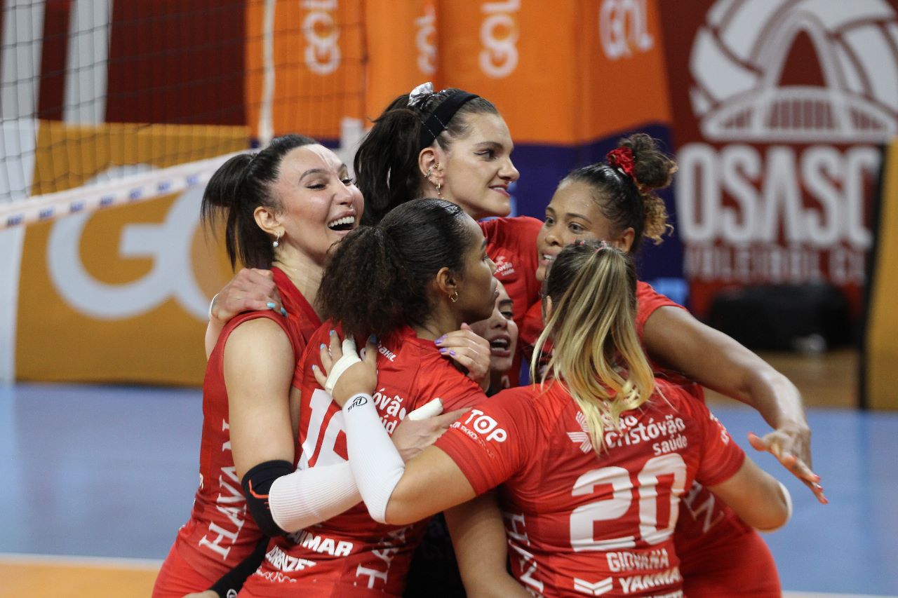 Minas domina Osasco e vai à final da Copa Brasil de vôlei feminino, vôlei