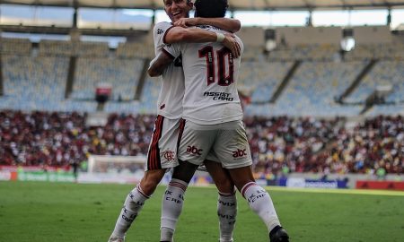 Filipe Luís elogia desempenho do Flamengo em goleada sobre o Nova Iguaçu: 'Estamos no caminho certo'