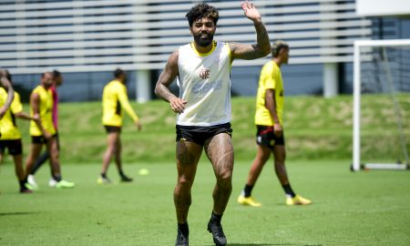 Time principal do Flamengo estreia na temporada 2023 contra a Portuguesa, pelo Carioca