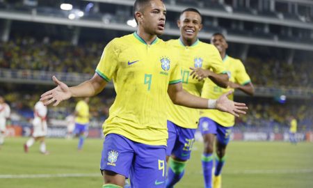 Atuações ENM: coletivo do Brasil melhora no segundo tempo, e Vitor Roque e Luis marcam; veja notas