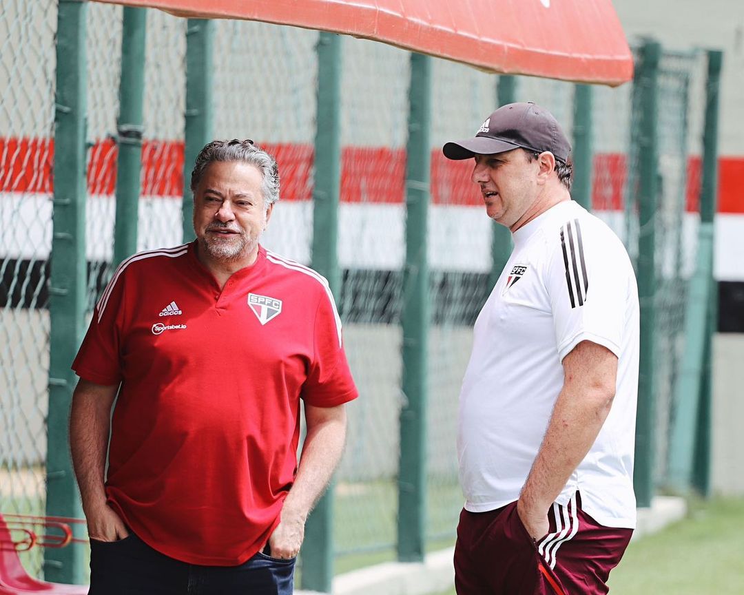 Casares fala sobre reforços e temporada do São Paulo em 2023: 'que possamos ser campeões'