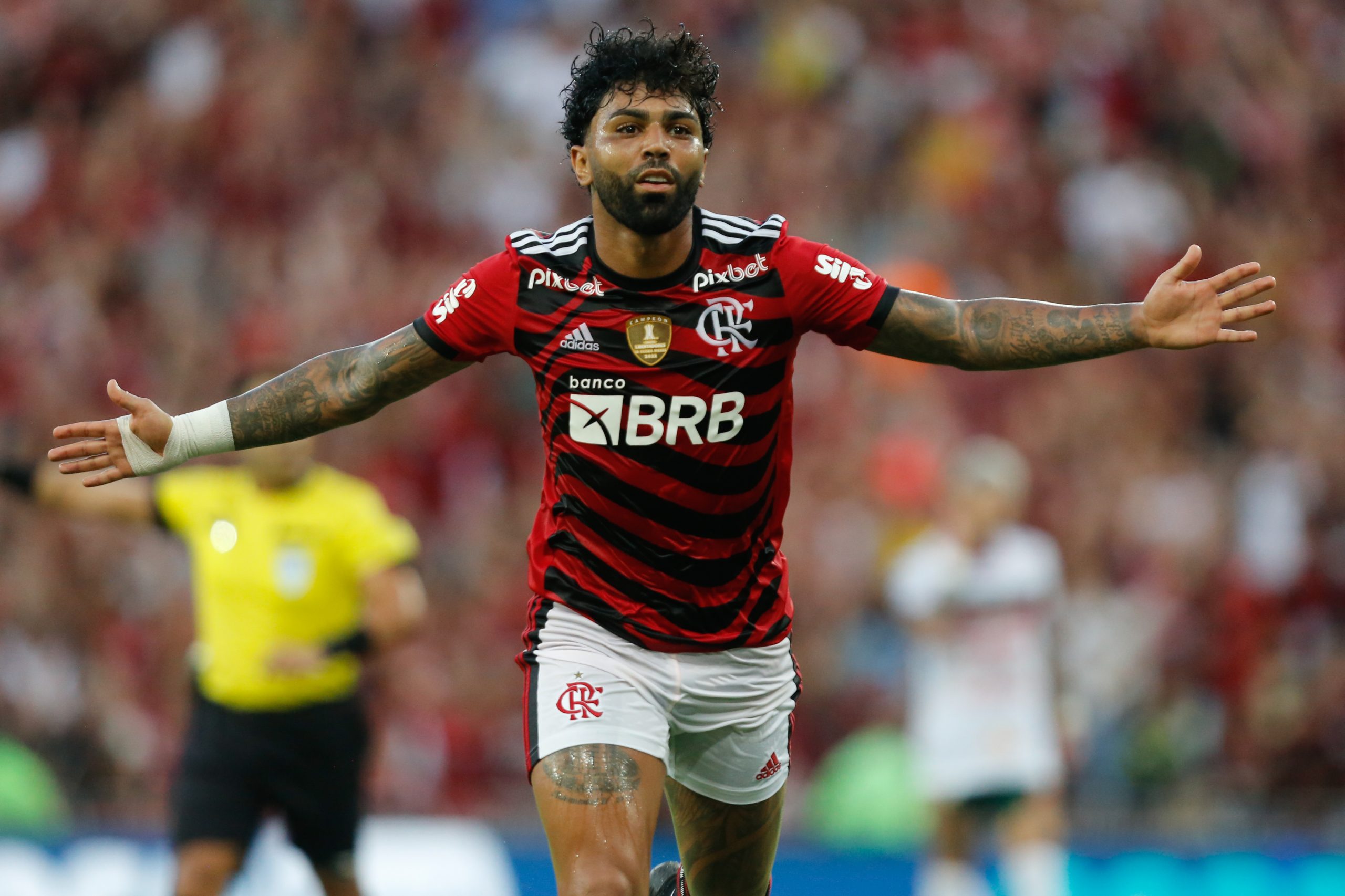 Gabigol está próximo de entrar em top-10 de artilheiros da história do Flamengo