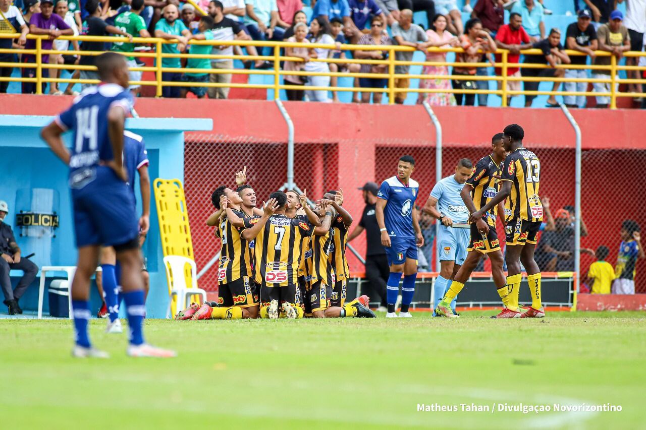 Jogadores do Novorizontino comemoram gol na Copinha 2023. Foto: Matheus Tahan/Divulgação