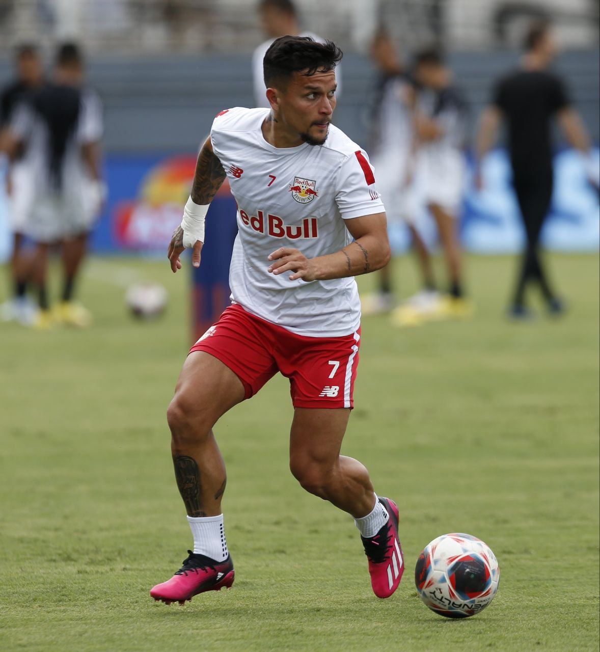 Artur fez um grande jogo e deu a vitória ao Massa Bruta. Foto: Ari Ferreira/Red Bull Bragantino