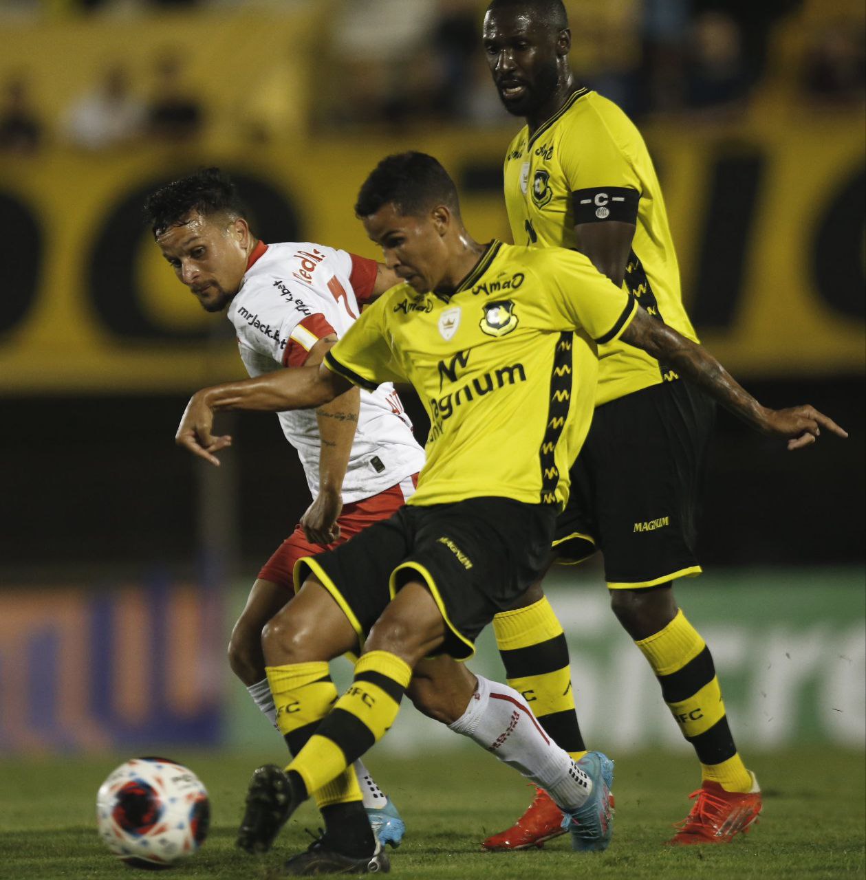 Artur não fez um bom jogo diante do São Bernardo. Foto: Ari Ferreira/Red Bull Bragantino