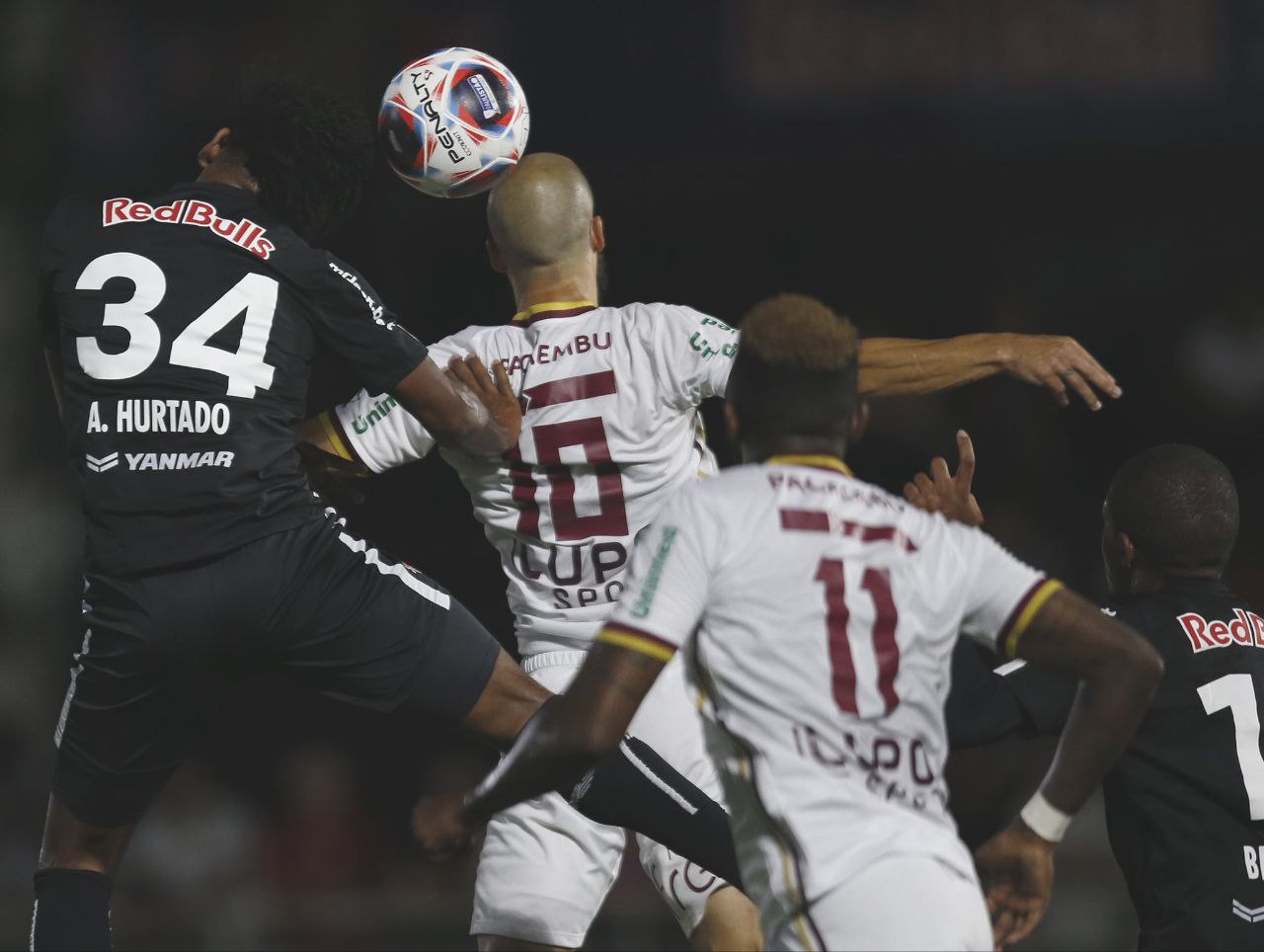 Andrés Hurtado deve estar mais uma vez entre os tutulares. Foto: Ari Ferreira/Red Bull Bragantino