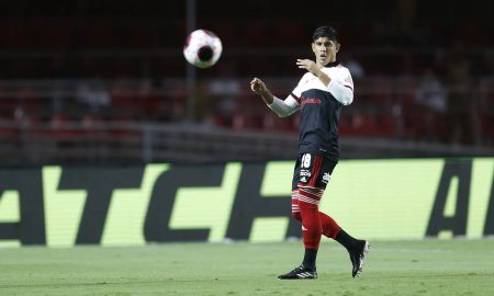 Alan Franco em partida válida pelo Campeonato Paulista diante do São Bernardo no Morumbi - Crédito: Rubens Chiri / saopaulofc.net