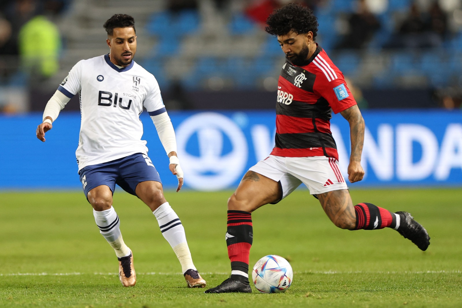 Gabigol reclama da arbitragem e lamenta derrota do Flamengo na semifinal do Mundial: ‘Dói muito’
