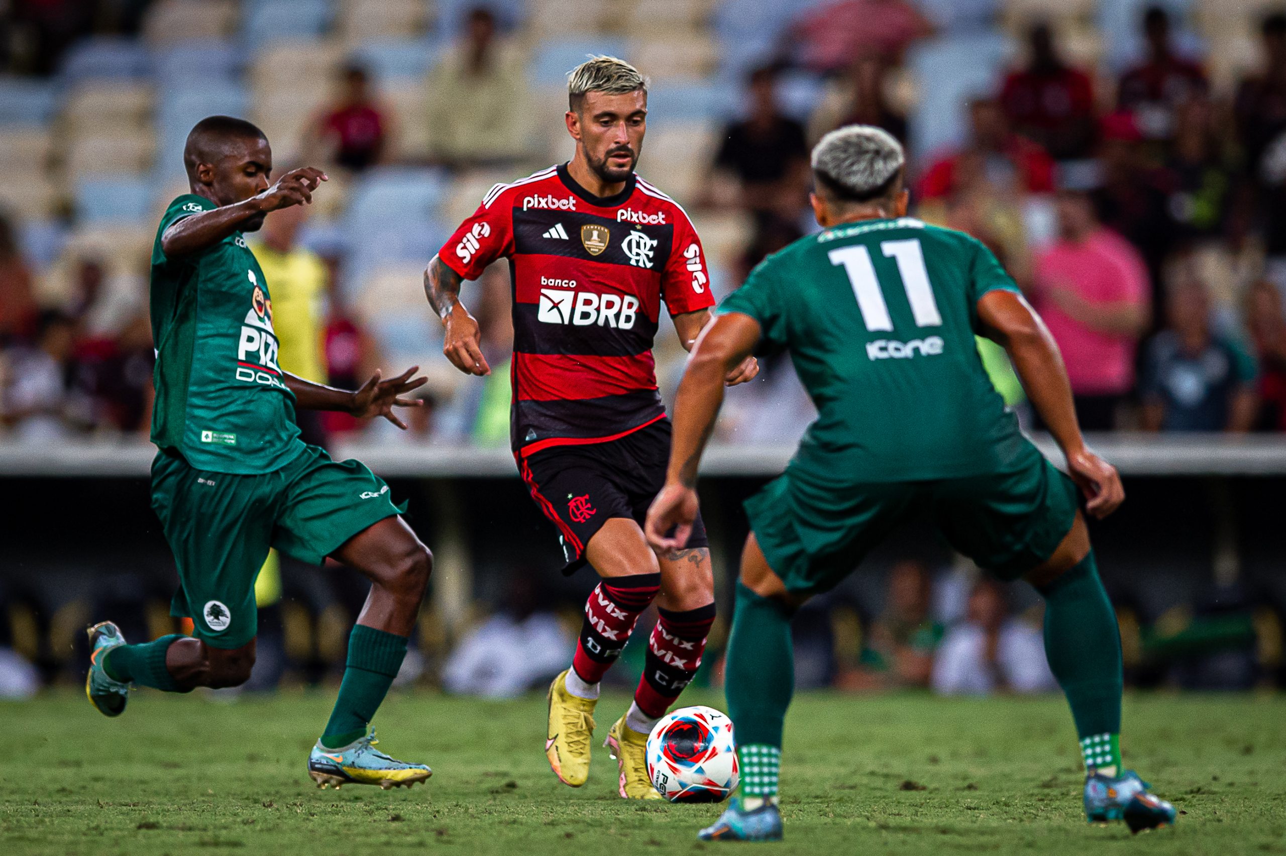 Bola Do Jogo – Br 2023 – Flamengo 1 X 1 Cruzeiro – Com Racismo Nao Tem Jogo  – Autografada Pelo Elenco Do Flamengo – Play For a Cause