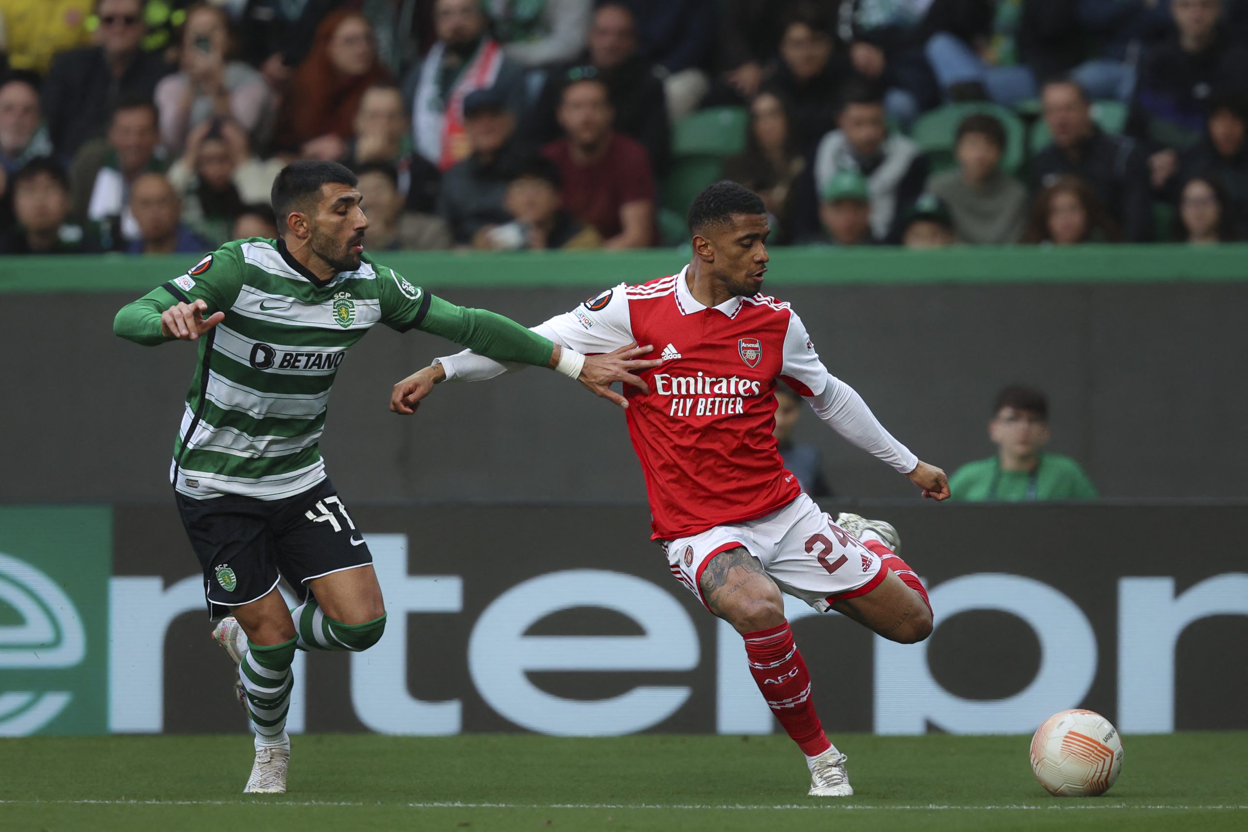 Sporting e Arsenal empataram no primeiro confronto das oitavas de final da Uefa Europa League