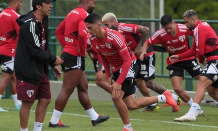 São Paulo terá quatro dias de treinos e corre contra o tempo para ter peças novas em reta decisiva do Paulista