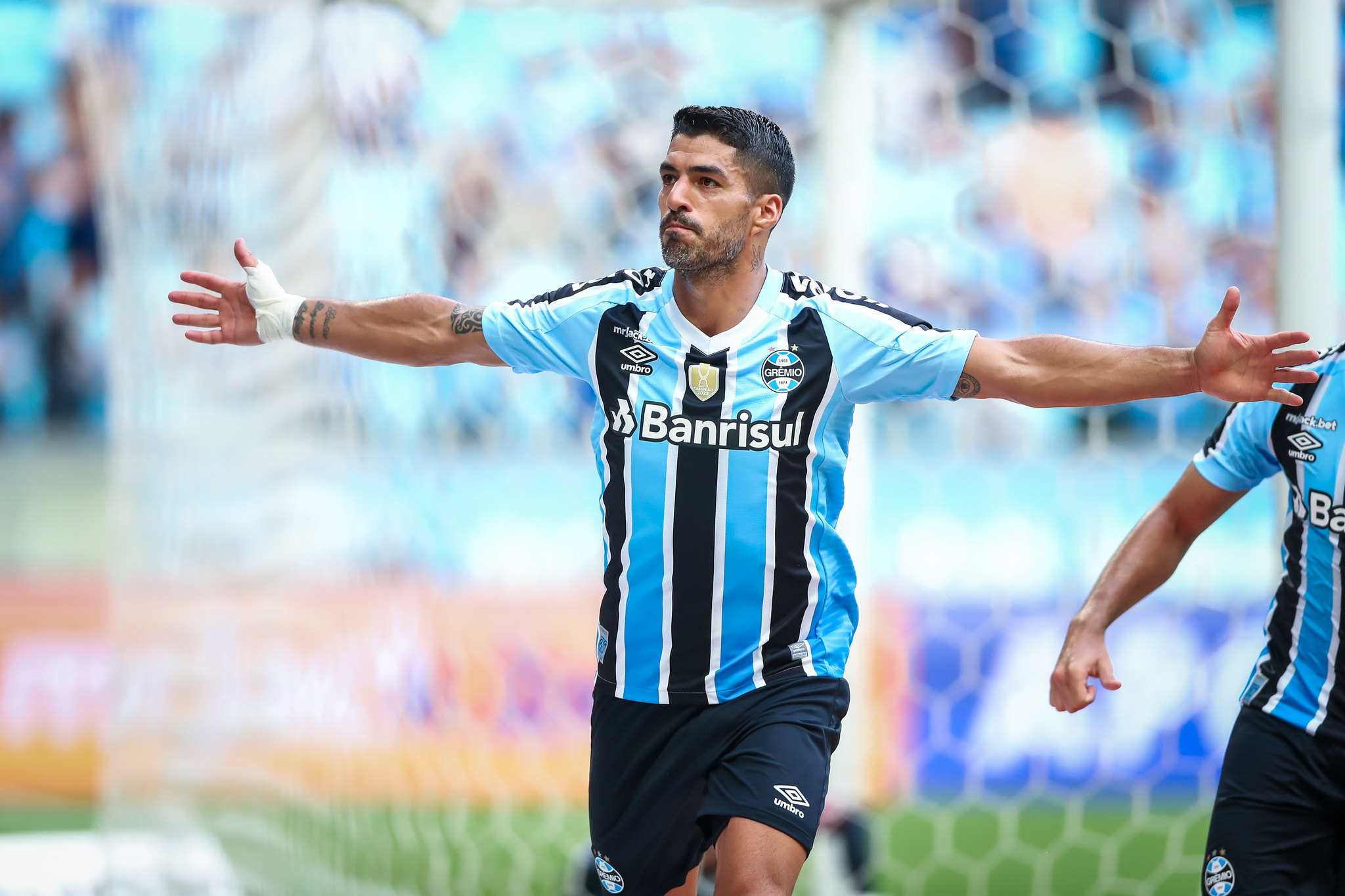 Suárez relembra veto do Flamengo e exime ídolo rubro-negro de culpa: ‘Eu errava muitos gols’