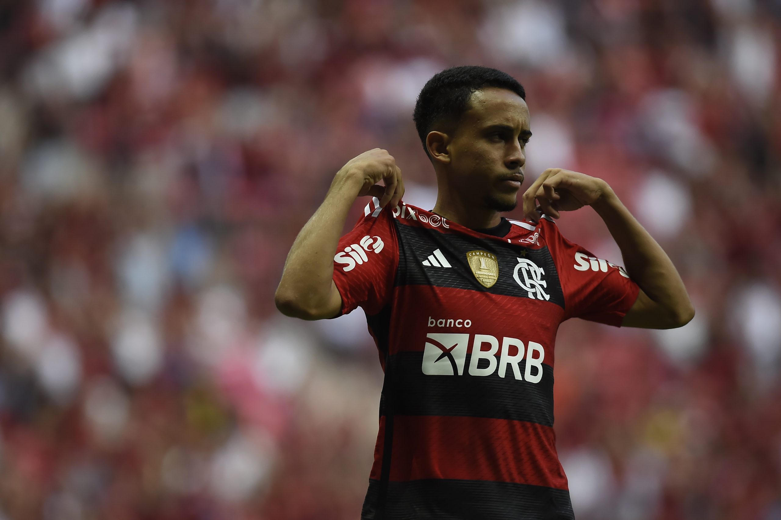 Ex-coordenador técnico das divisões de base do Flamengo rasga elogios a Matheus Gonçalves: ‘Acima da média’