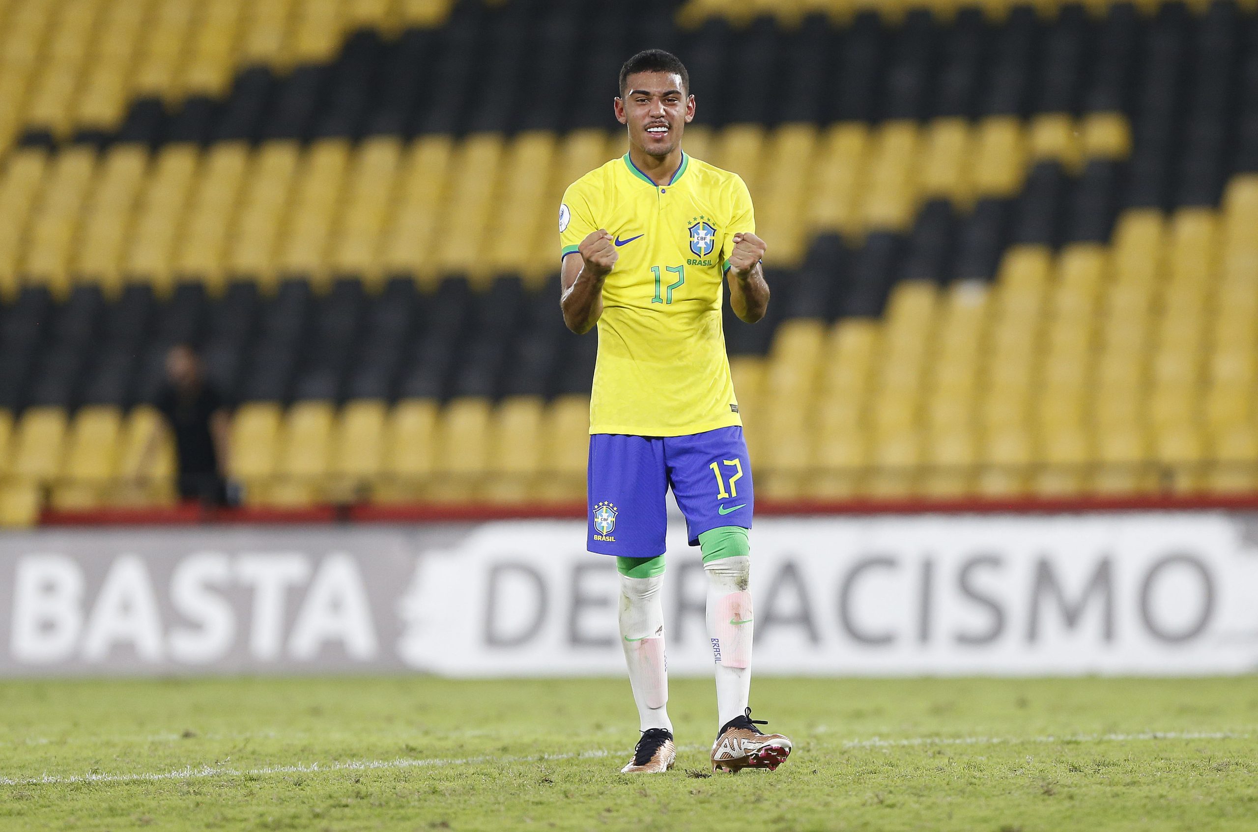 Riquelme avalia segunda vitória consecutiva do Brasil no hexagonal final do Sul-americano sub-17