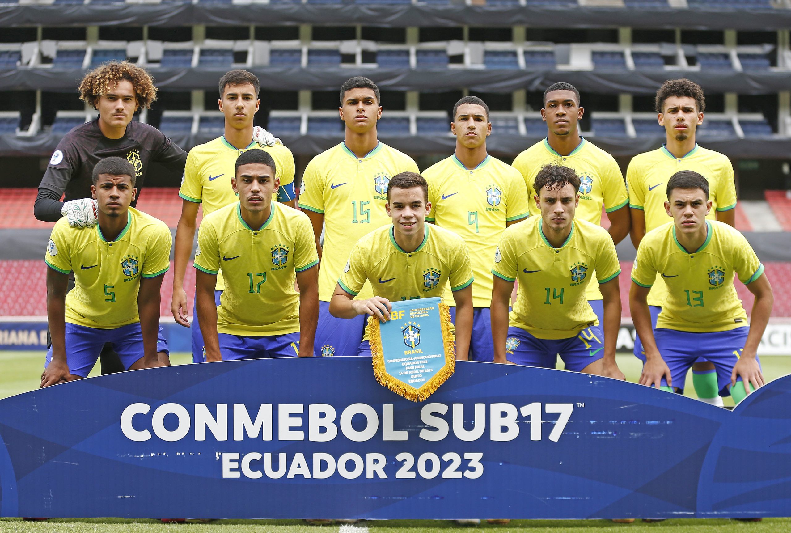 Atuações: Luiz Gustavo e Rayan são destaques na vitória do Brasil contra o Paraguai; veja notas