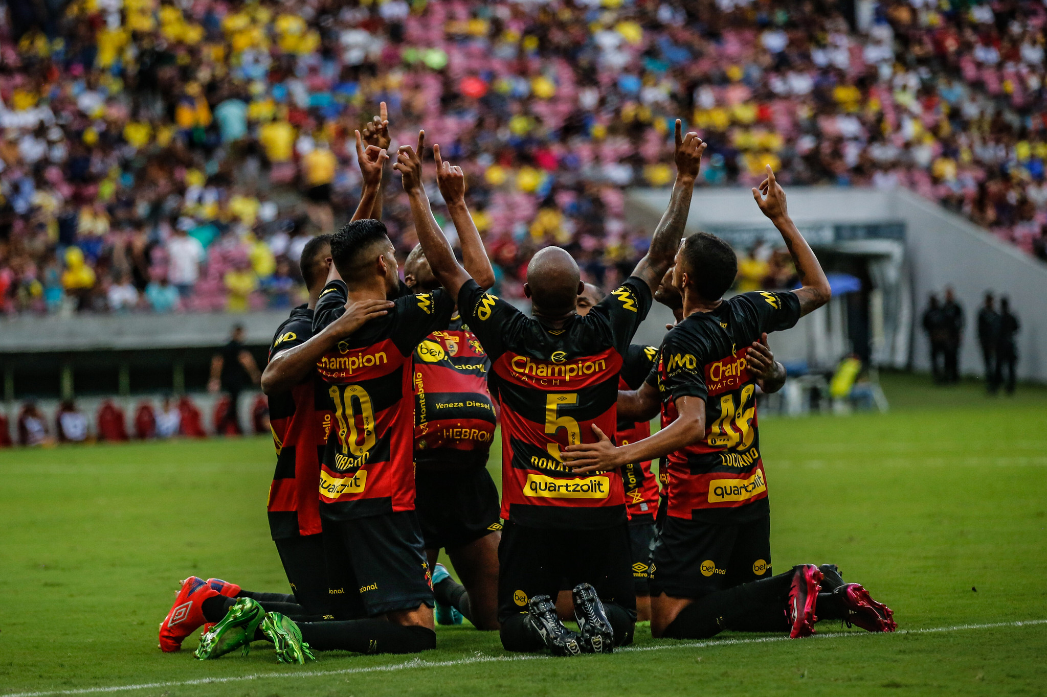 Sport vence Retrô no primeiro jogo da final do Pernambucano