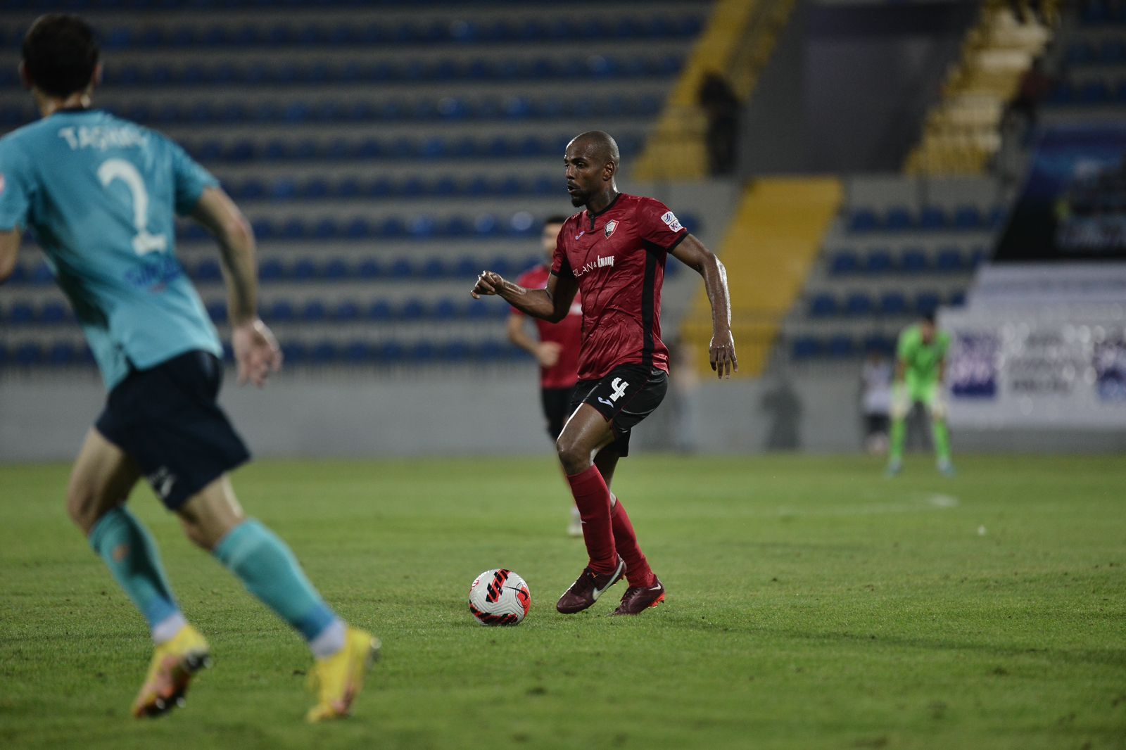 Ruan Renato, zagueiro do Qabala