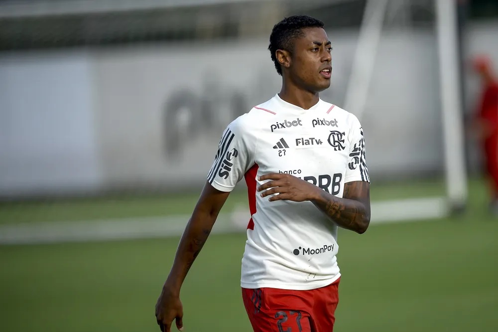Bruno Henrique volta a ser relacionado pelo Flamengo após aproximadamente 10 meses: ‘Só eu sei o que passei’