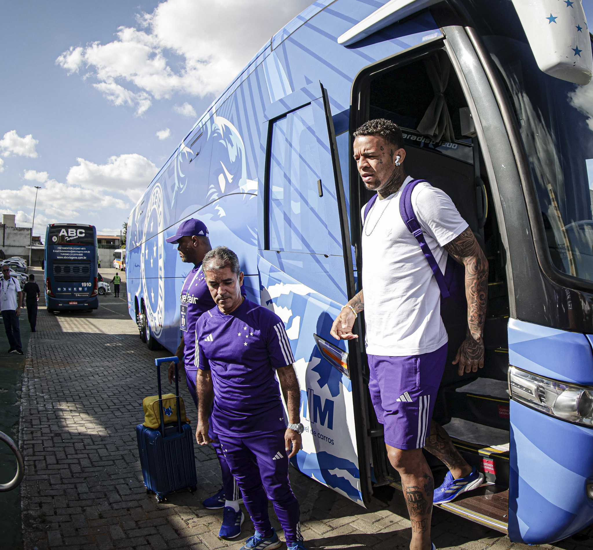 Bilu se lesiona após partida do Cruzeiro contra o Santos