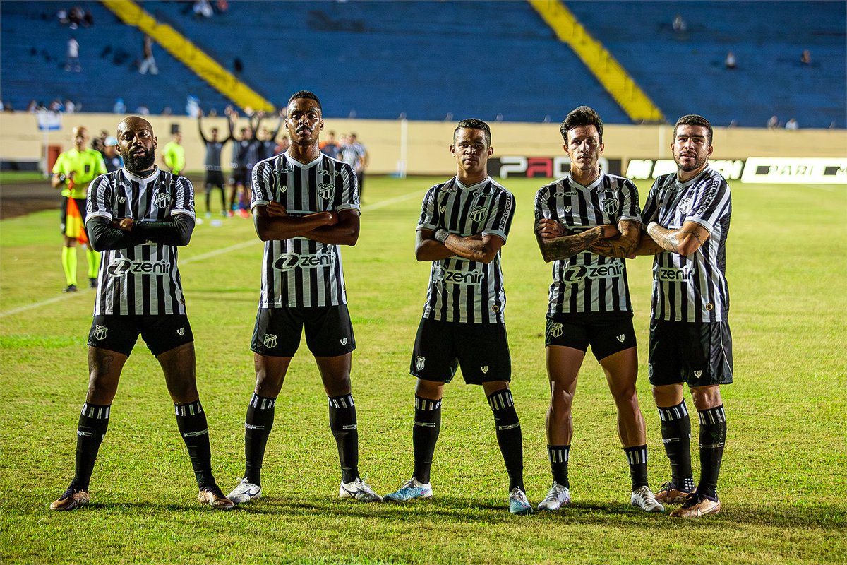 Ceará x Londrina - Estádio do Café - Felipe Santos / Ceará SC