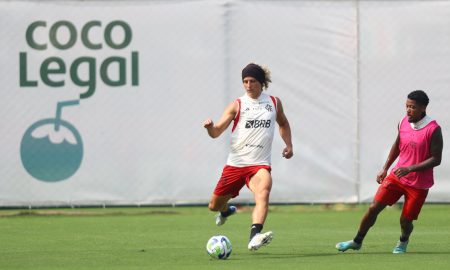 David Luiz e Rodrigo Caio treinam em reapresentação do Flamengo e devem ser relacionados contra o Athletico