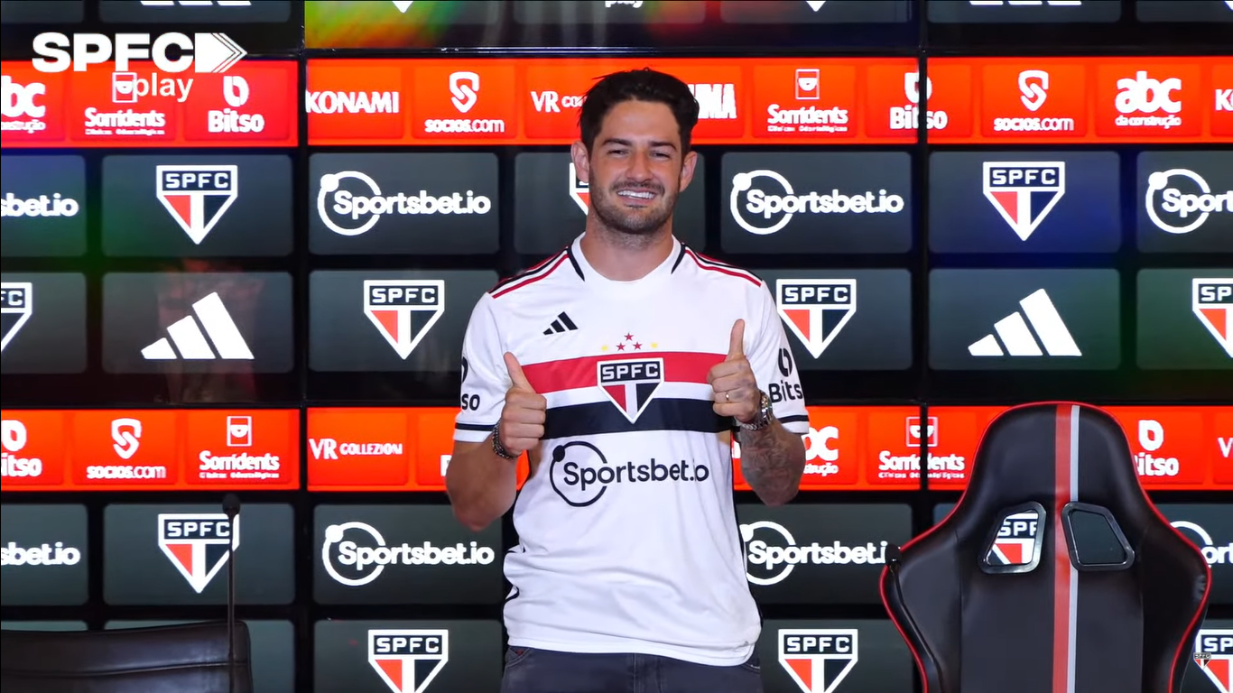 Alexandre Pato diz que trocaria todos os gols na carreira para ser campeão  pelo São Paulo