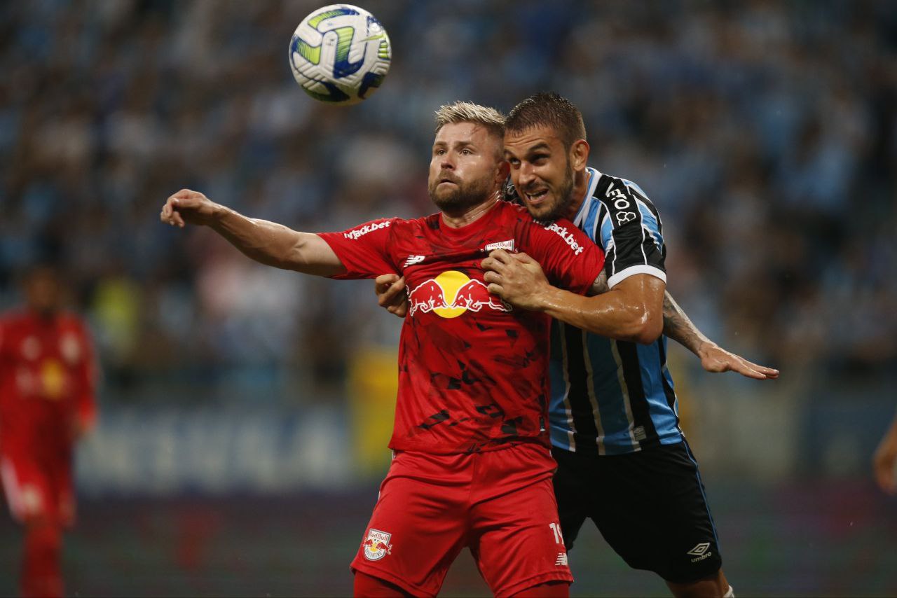 Eduardo Sasha em ação pelo RB Bragantino. Foto: Ari Ferreira/Red Bull Bragantino