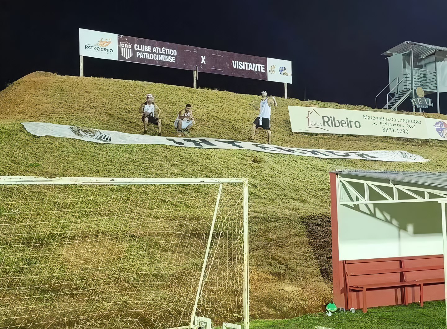 Torcida do Inter de Limeira contestam sobre local diante da Patrocinense