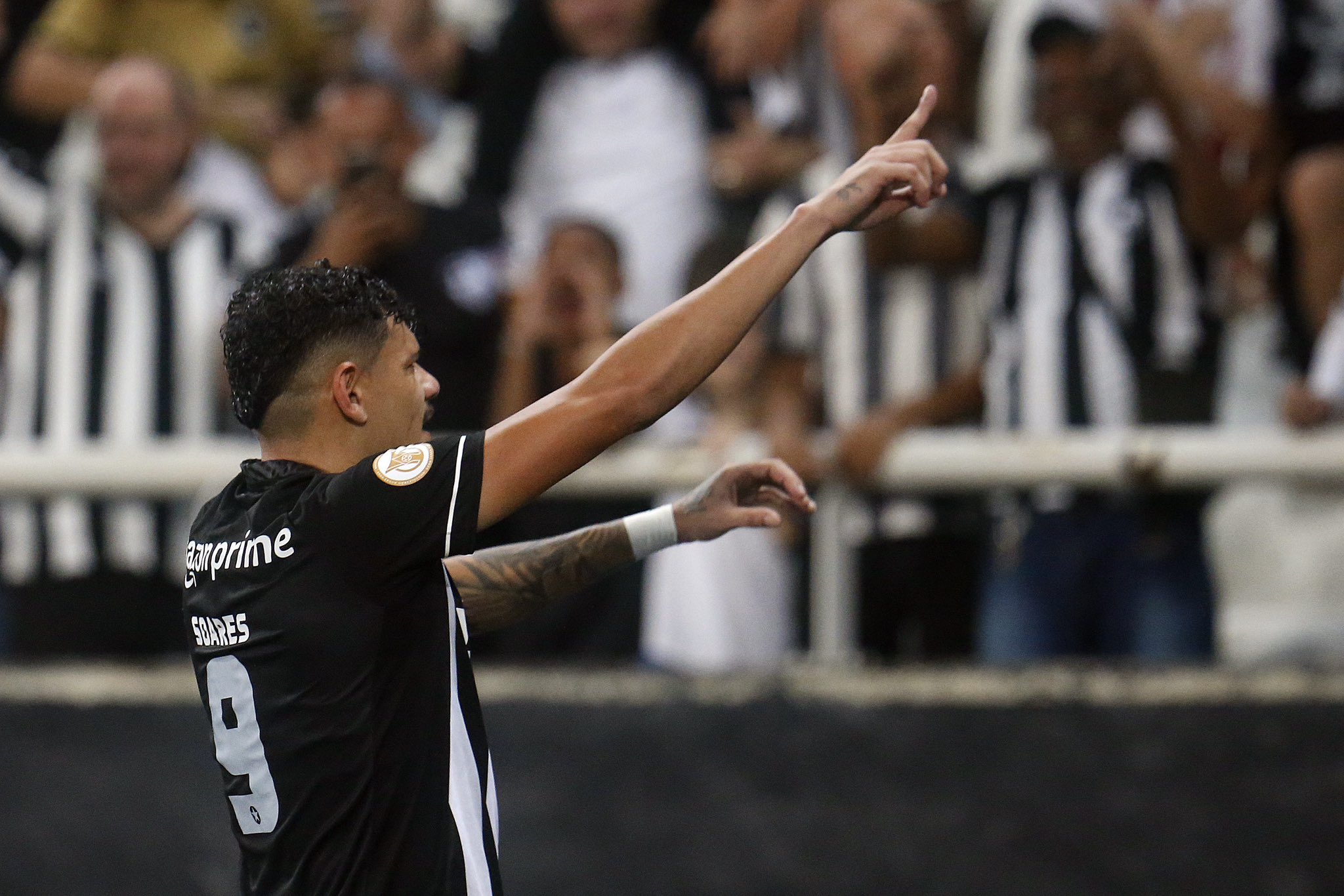 Ex-Corinthians e Grêmio, atacante tem início arrasador na Índia e